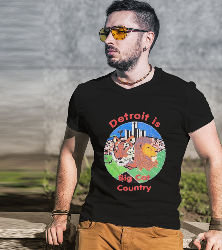 Detroit Is Big Cat Country Tigers Lions Stadium Skyline T-Shirt
