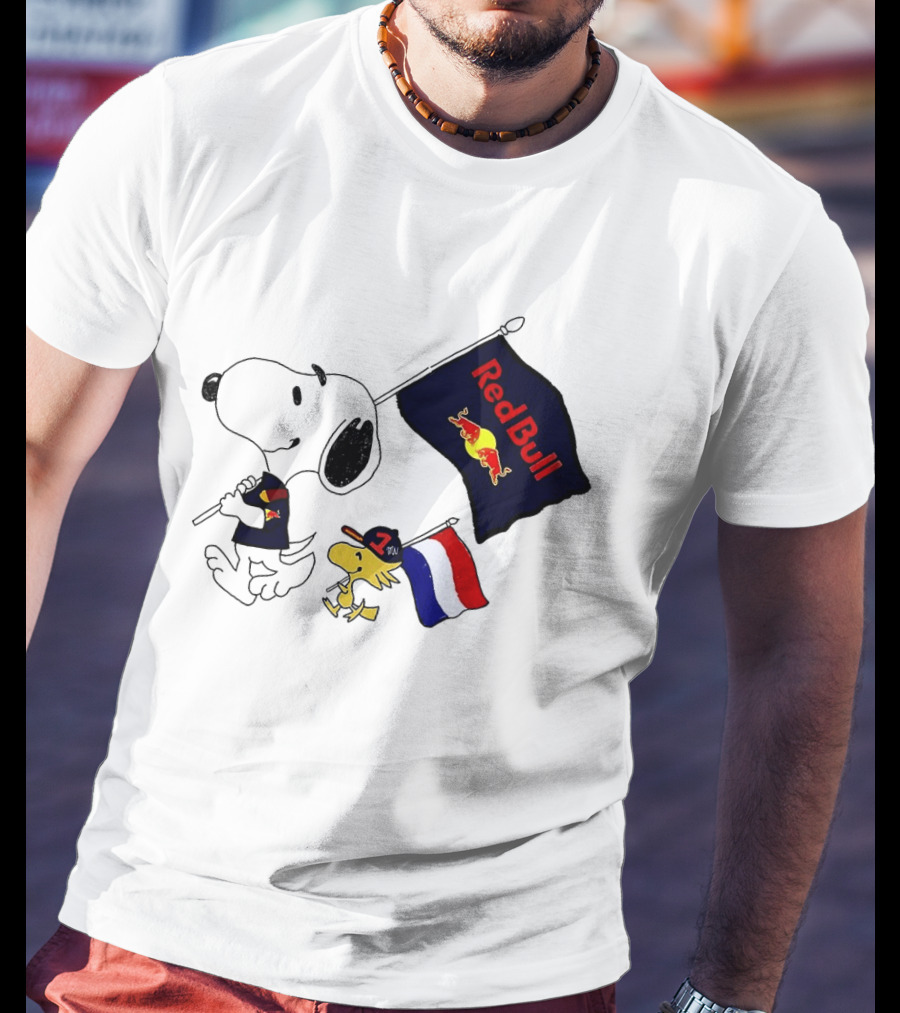 Snoopy Woodstock Red Bull Racing F1 Flag Peanuts Character Collaboration T-Shirt