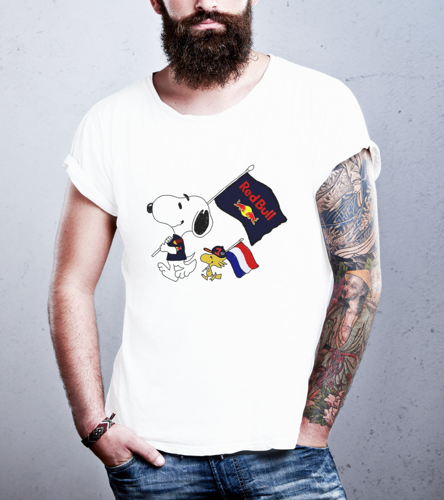 Snoopy Woodstock Red Bull Racing F1 Flag Peanuts Character Collaboration T-Shirt
