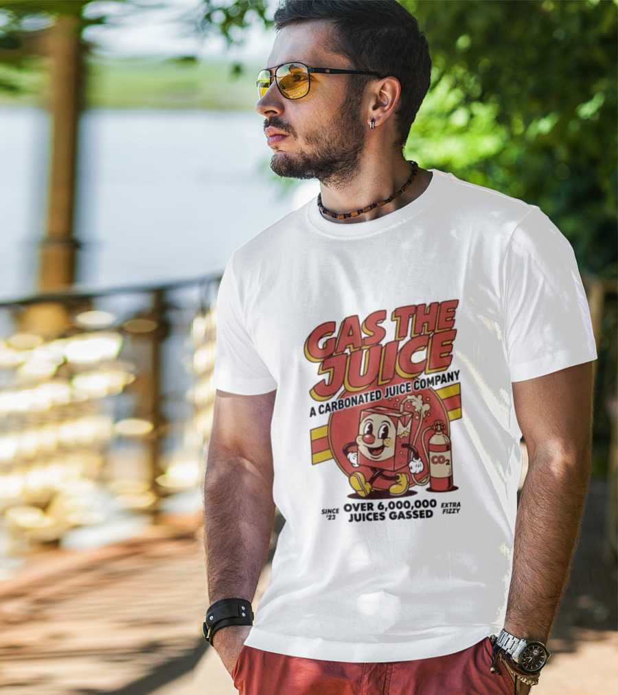 Gas The Juice A Carbonated Juice Company CO2 Juices Gassed Since 75 Retro Fizzy T-Shirt