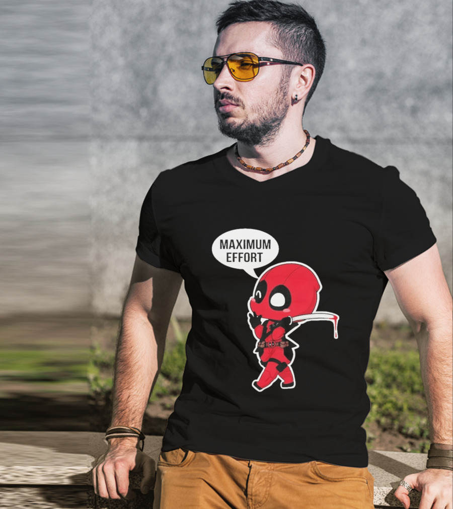 Deadpool Chibi Costume Maximum Effort Speech Bubble T-Shirt