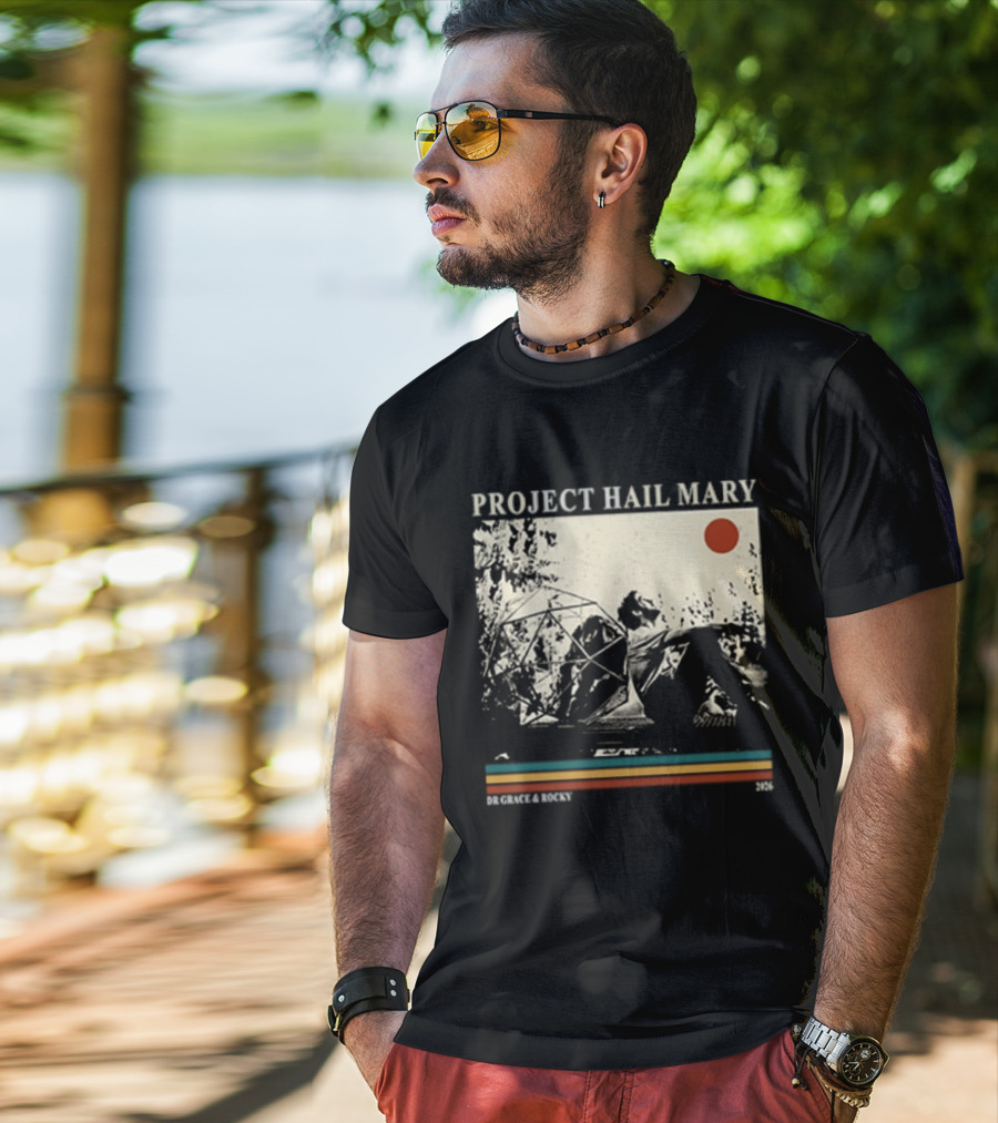 Project Hail Mary Dr Grace & Rocky 2021 Vintage Cover T-Shirt