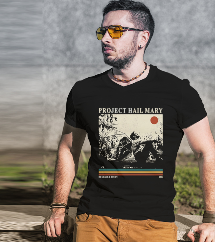 Project Hail Mary Dr Grace & Rocky 2021 Vintage Cover T-Shirt