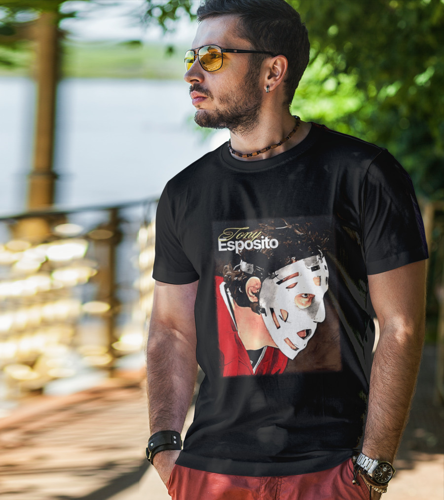 Tony Esposito Chicago Blackhawks NHL Mask Retro Hockey T-Shirt