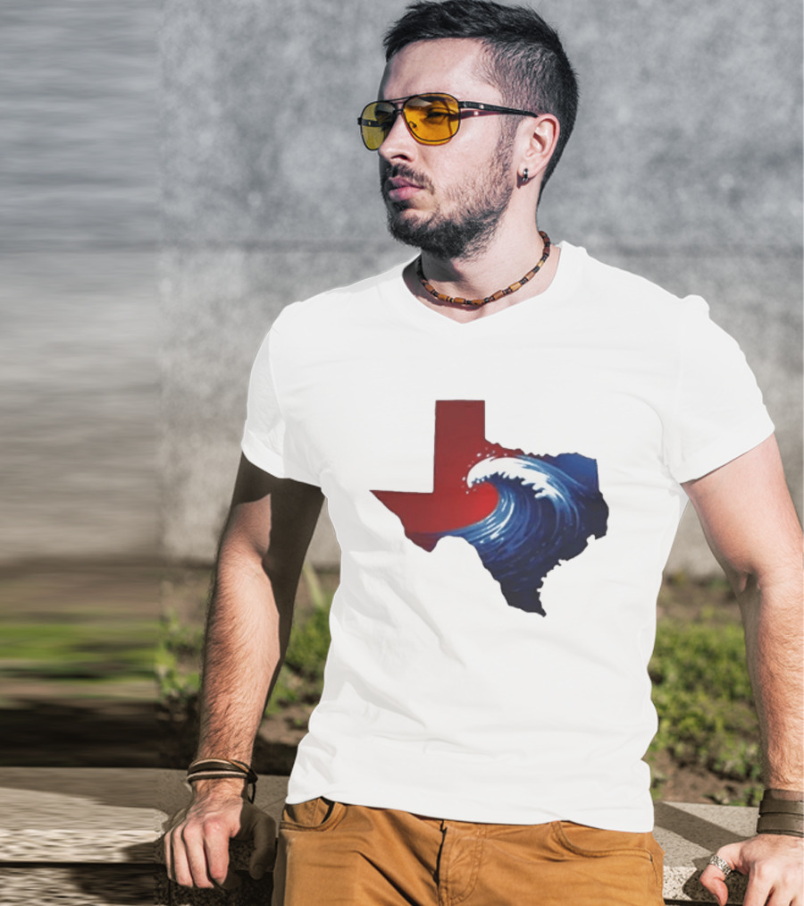 Texas Blue Wave Democrat Red State Map Wave Banner T-Shirt