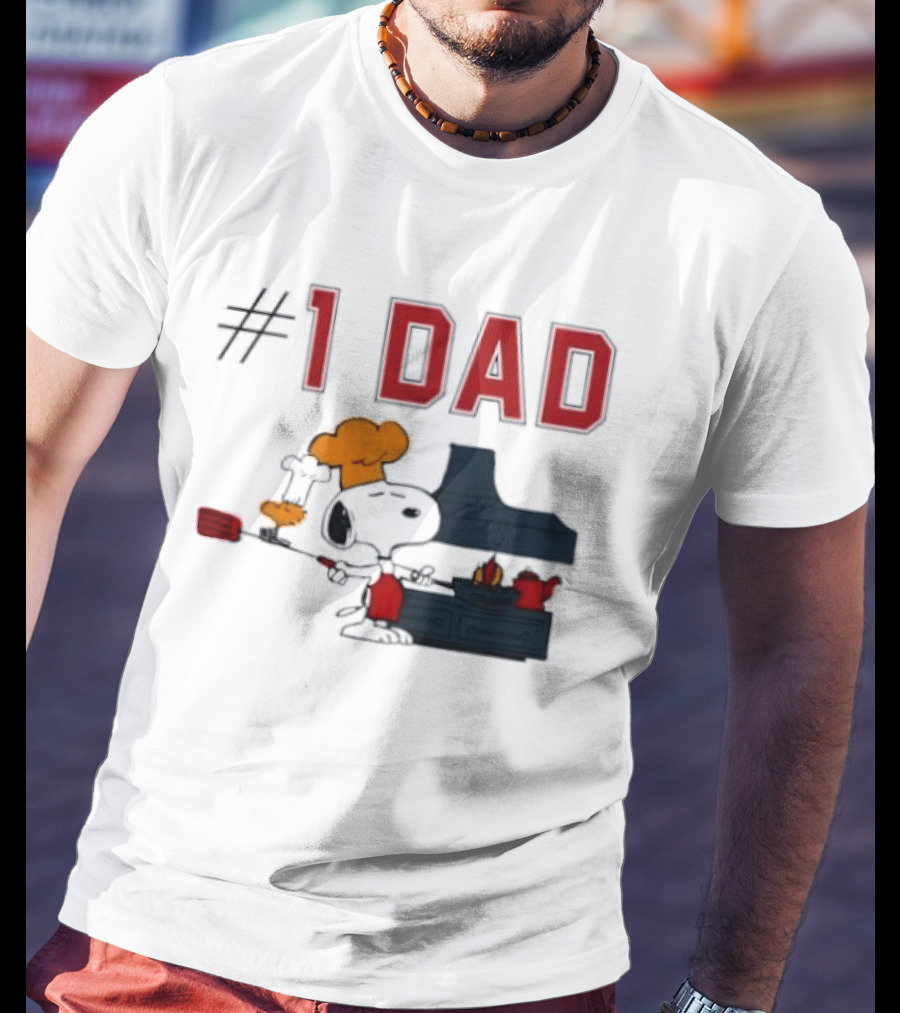 Snoopy #1 Dad BBQ Chef Cooking Grilling Peanuts Comic Strip T-Shirt