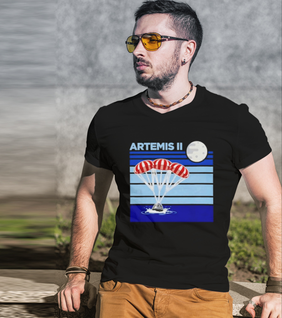 Artemis II Splashdown Red Parachutes Lunar Moon Landing T-Shirt