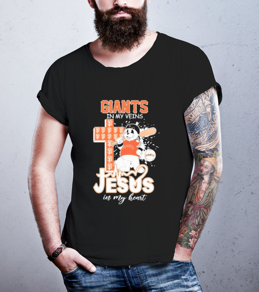 San Francisco Giants In My Veins Jesus In My Heart Baseball Cross Panda T-Shirt