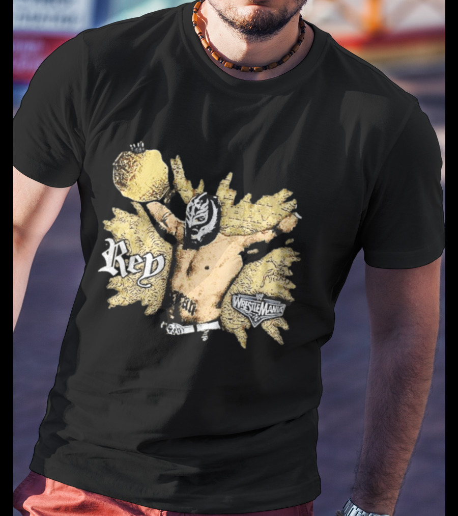 WWE Rey Mysterio WrestleMania Masked Luchador Iconic Pose T-Shirt