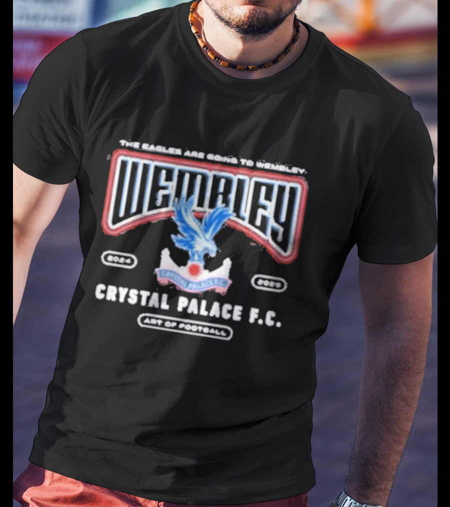 Wembley Crystal Palace F.C. Pride Of South London Eagle Crest T-Shirt