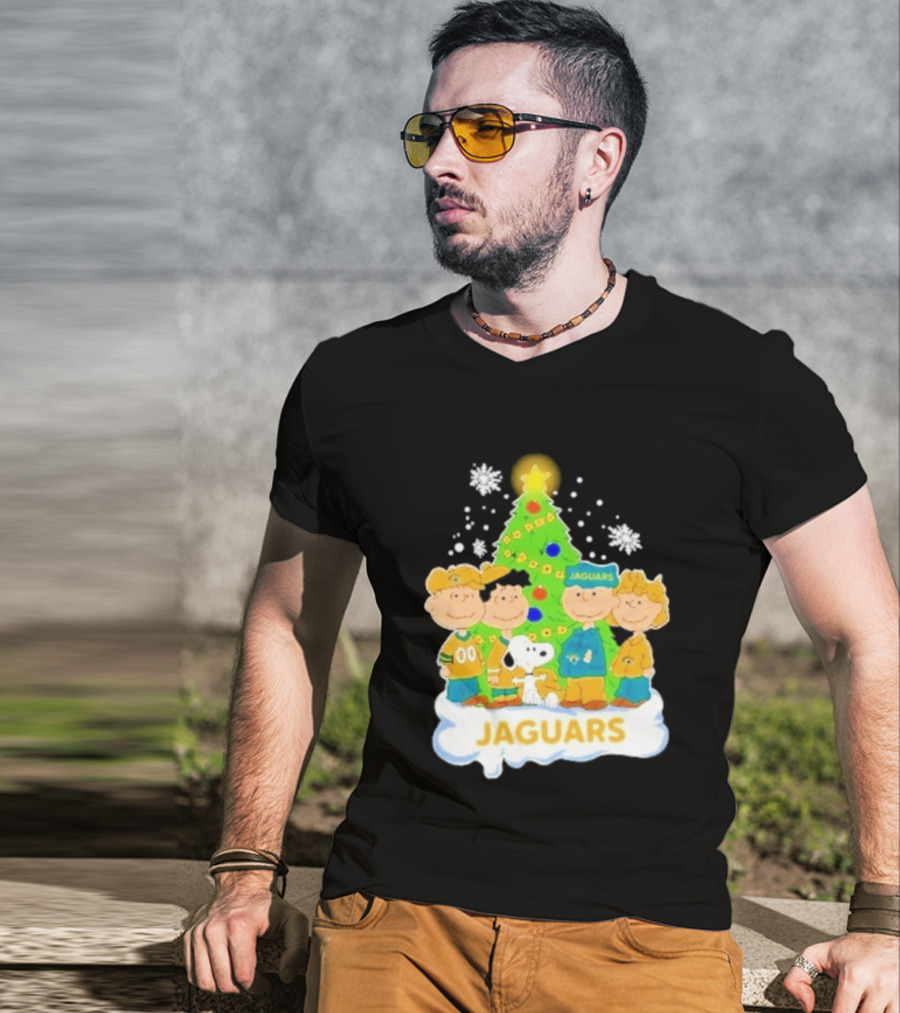 Jacksonville Jaguars Snoopy Peanuts Christmas Tree Celebration T-Shirt