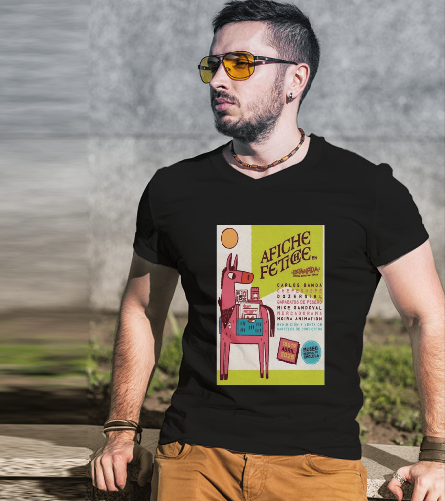 Afiche Fetiche Estampida Festival Gráfica Cómics Cholula Abril 2026 Museo Regional Exhibición Carteles Conciertos T-Shirt