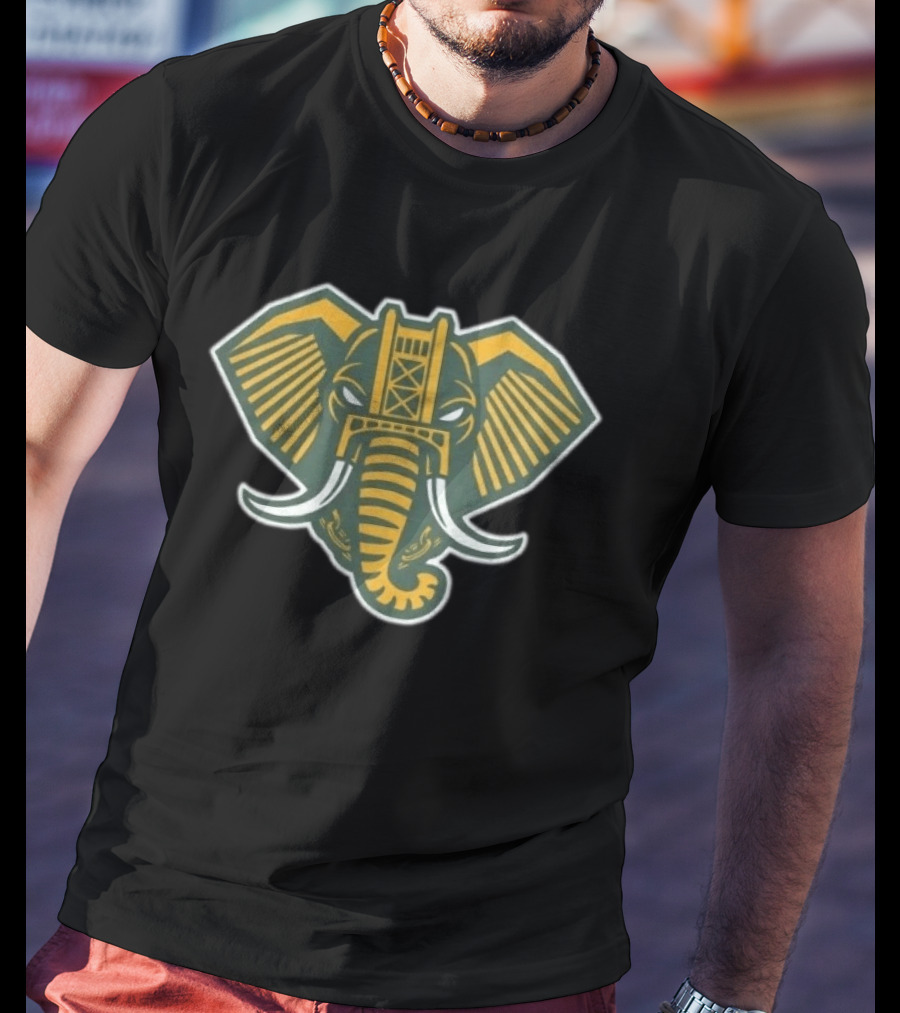 Sacramento Home Run Elephant Golden Bridge T-Shirt