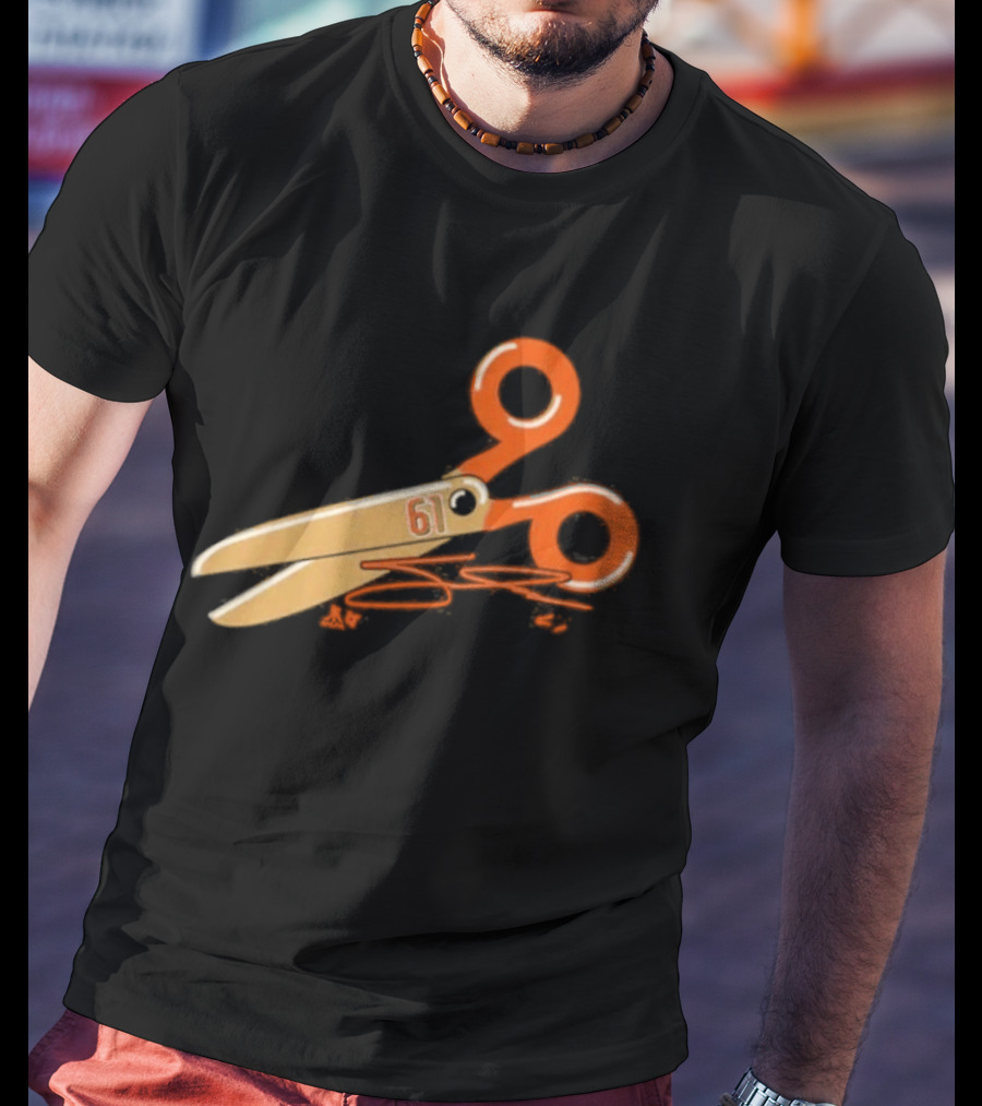 Cutter Gauthier Scissors 61 Orange T-Shirt