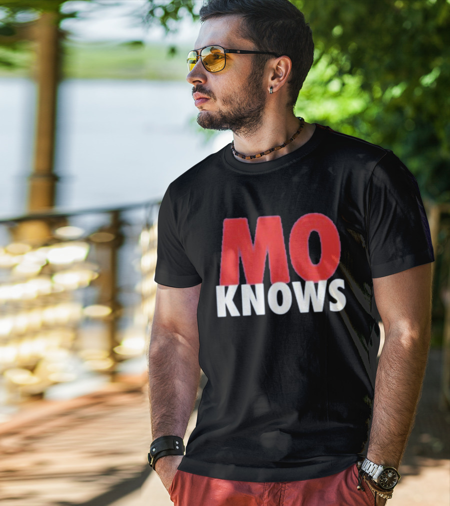 Mo Knows T-Shirt