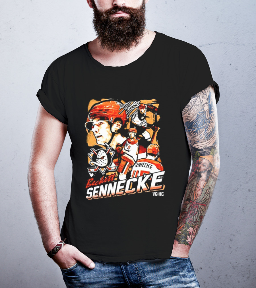 Beckett Sennecke Oregon Ducks Hockey Collage T-Shirt