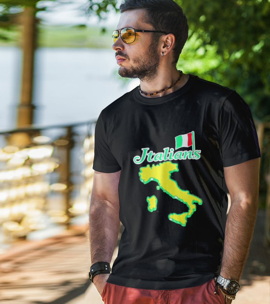 Italians Map Of Italy With Flag T-Shirt