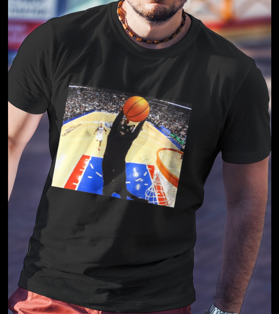 Jarrett Allen Cat Dunking Basketball On Court T-Shirt