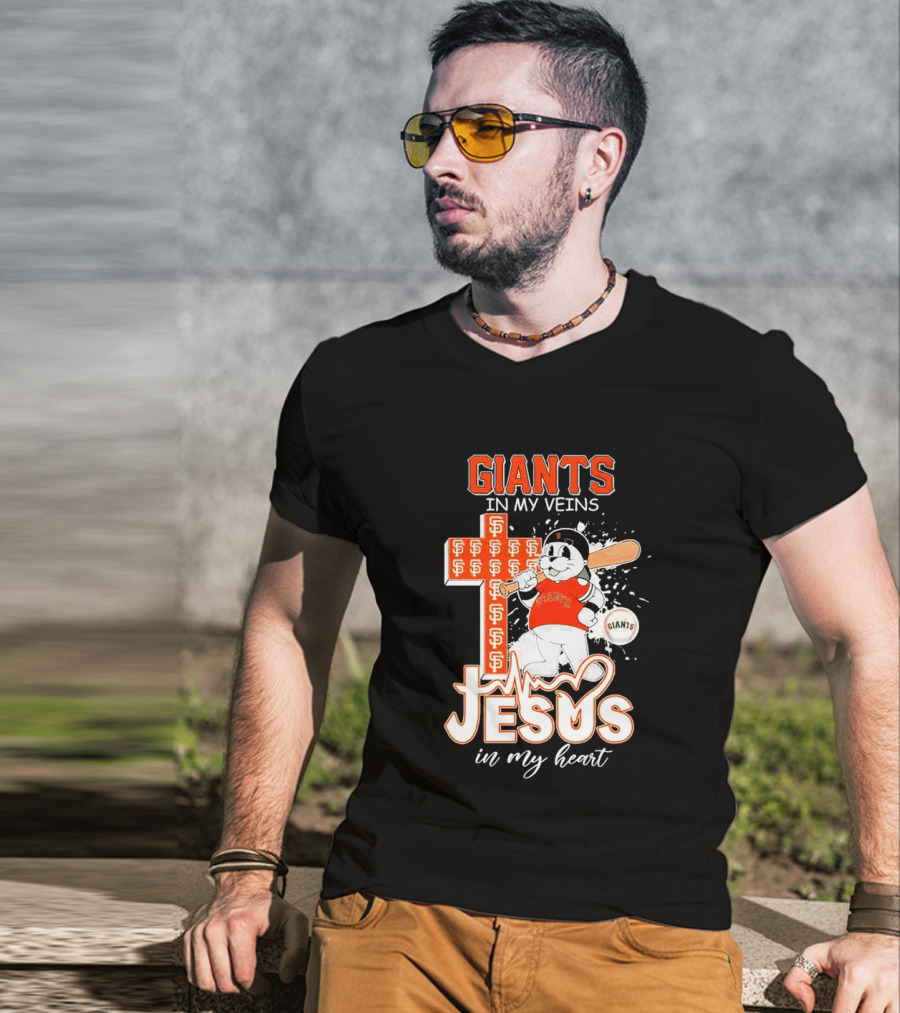 Giants In My Veins Jesus In My Heart Baseball Cross T-Shirt