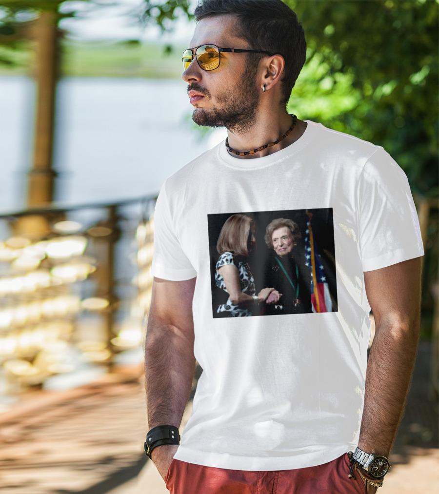 Doris Fisher Co Founder Of The Gap Remembering Legacy And Contributions T-Shirt