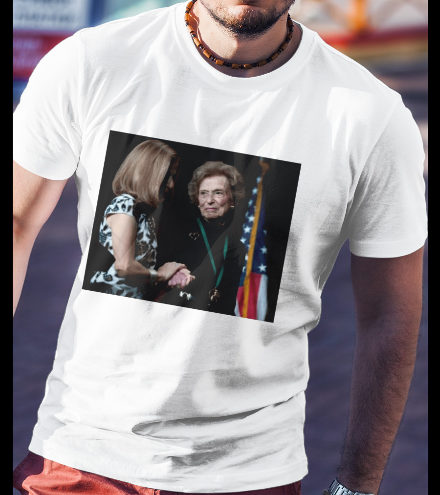 Doris Fisher Co Founder Of The Gap Remembering Legacy And Contributions T-Shirt