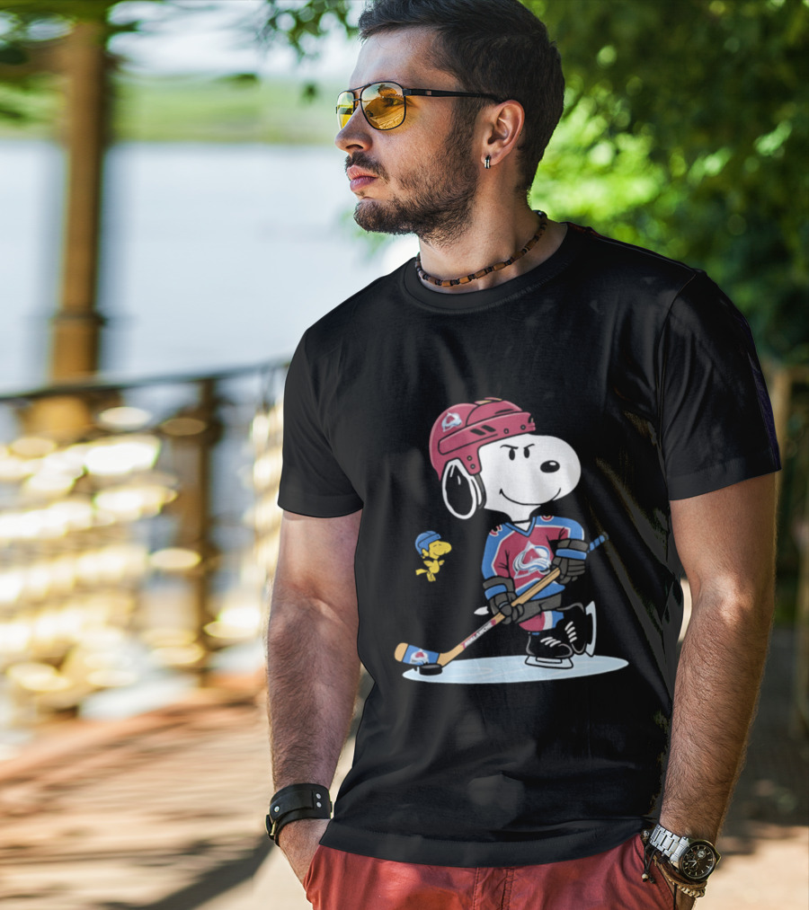 Snoopy Woodstock Colorado Avalanche NHL Hockey Peanuts Collaboration T-Shirt