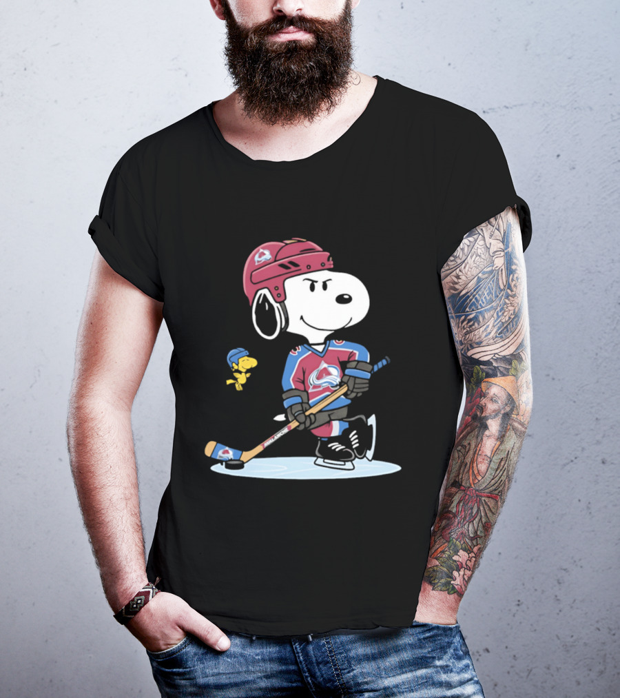 Snoopy Woodstock Colorado Avalanche NHL Hockey Peanuts Collaboration T-Shirt