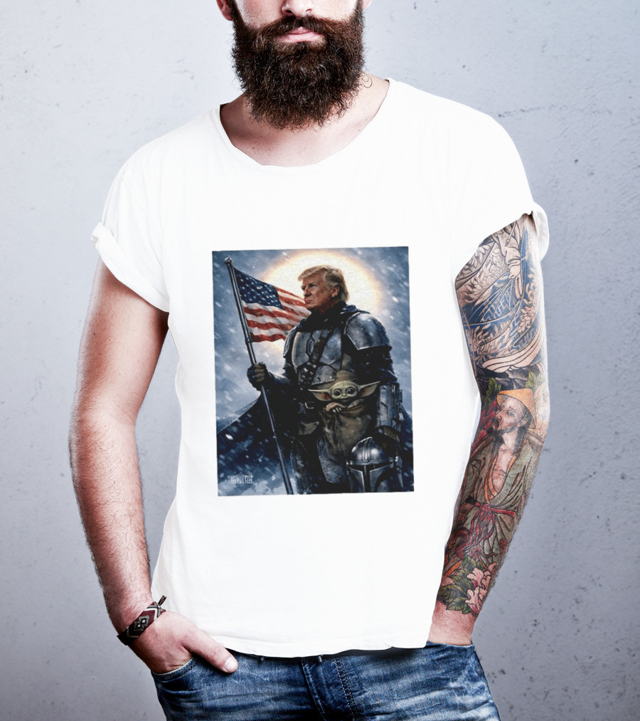 Donald Trump As The Mandalorian Holding American Flag With Grogu Star Wars T-Shirt