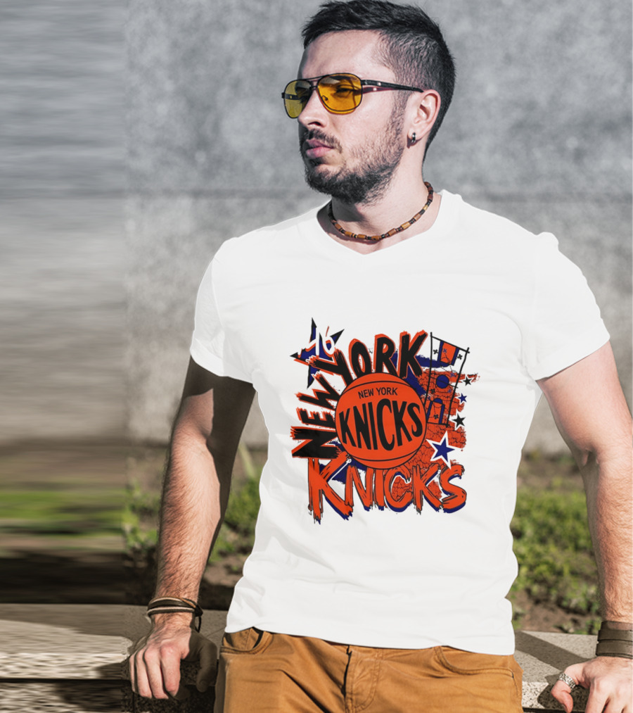 New York Knicks Hardwood Classics Play By Play Vintage Team Basketball T-Shirt