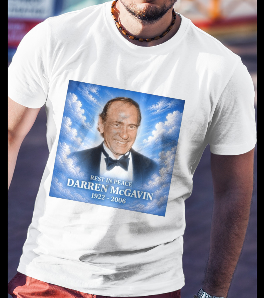 Rest In Peace Darren McGavin 1922 2006 Cloud T-Shirt