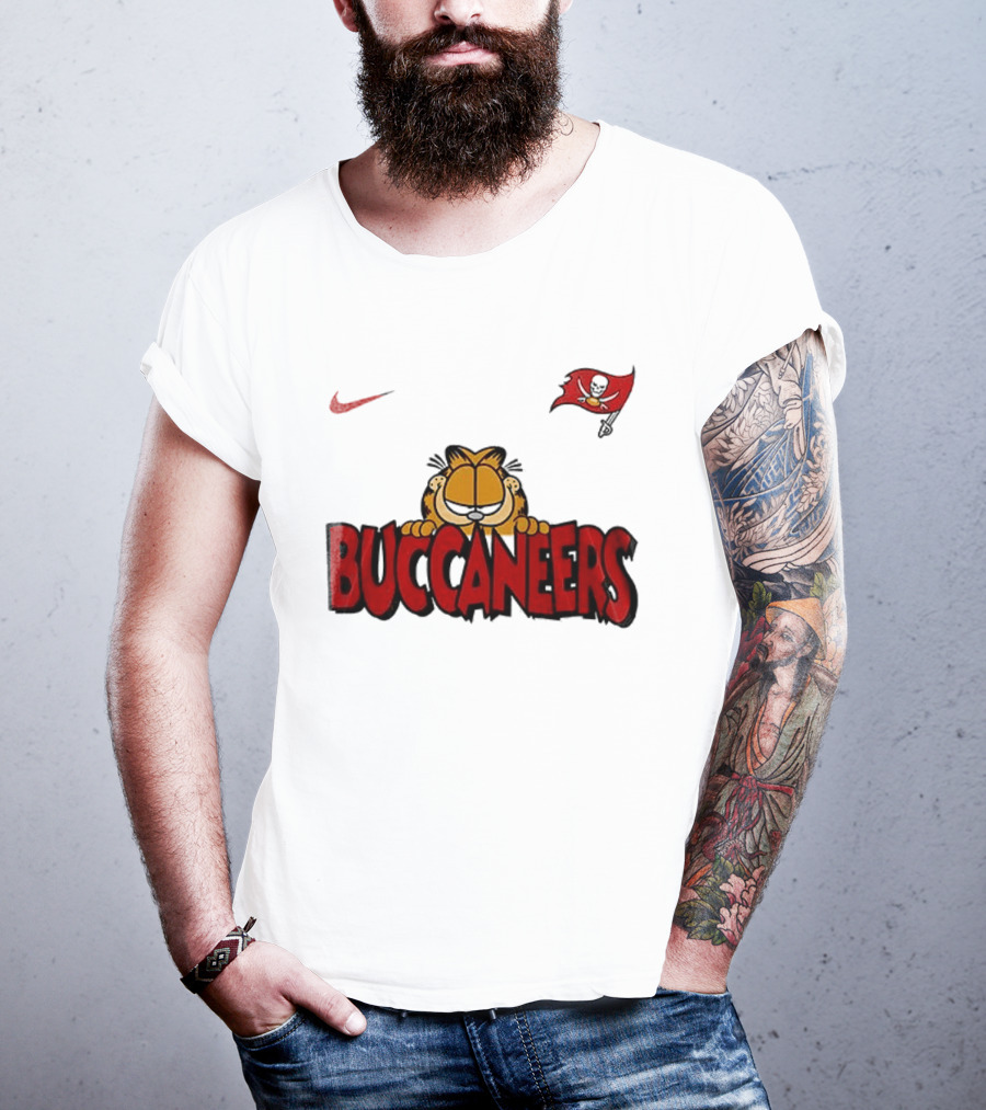 Nike Tampa Bay Buccaneers Garfield Football Fan Art NFL T-Shirt