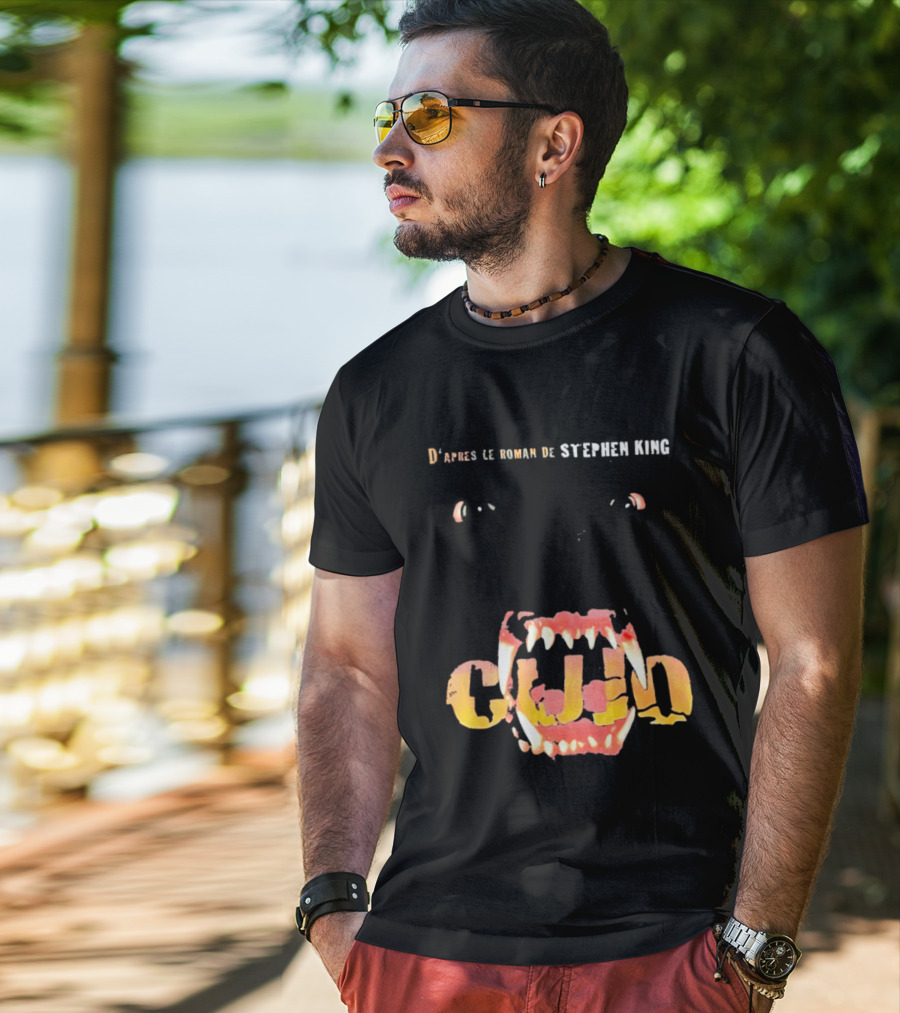 Cujo D'apres Le Roman De Stephen King Canine Teeth T-Shirt