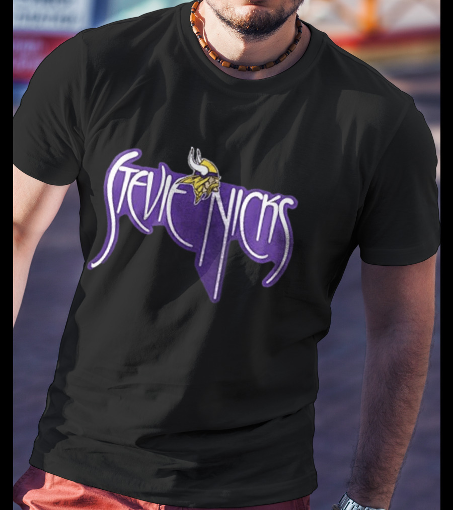 Minnesota Vikings Stevie Nicks Don't Be A Lady T-Shirt