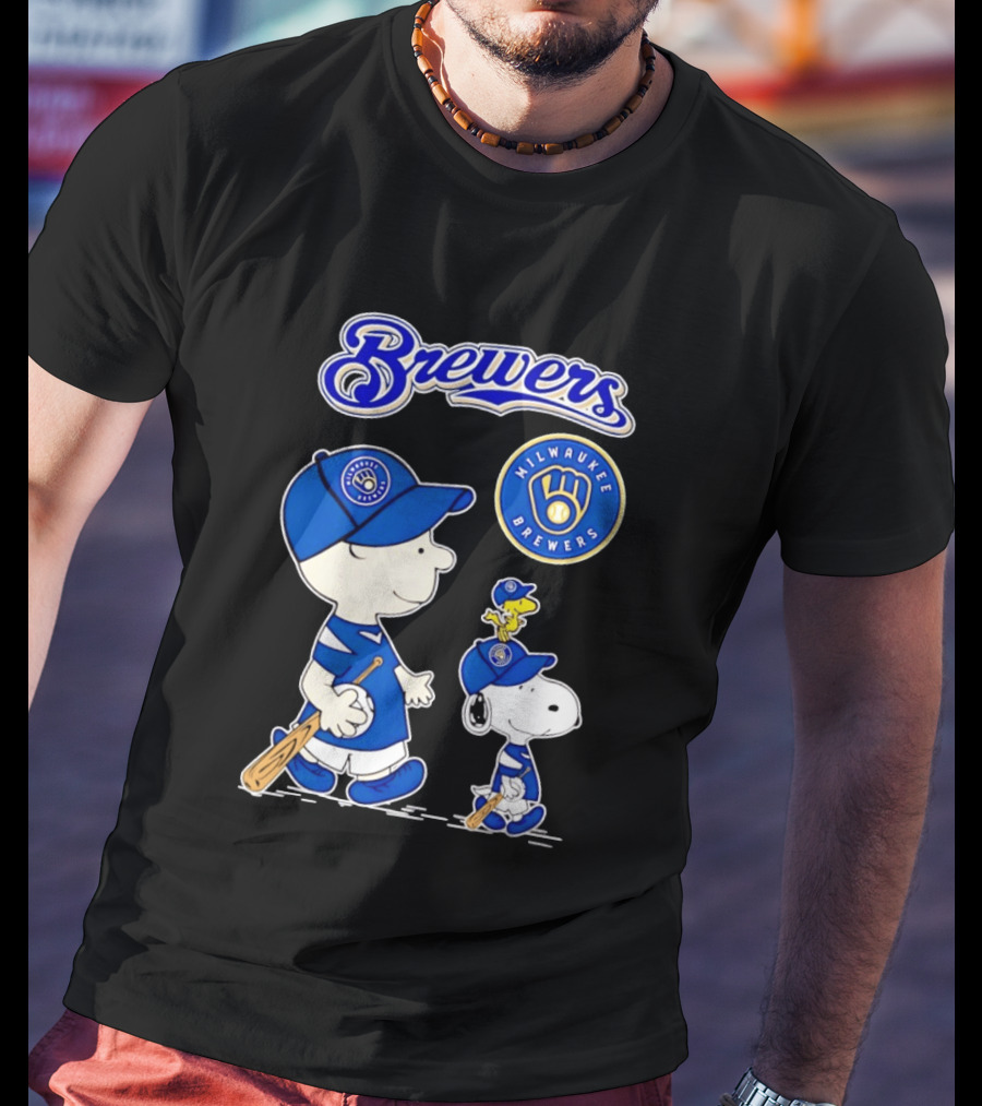 Brewers Charlie Brown Snoopy Woodstock Milwaukee Brewers T-Shirt
