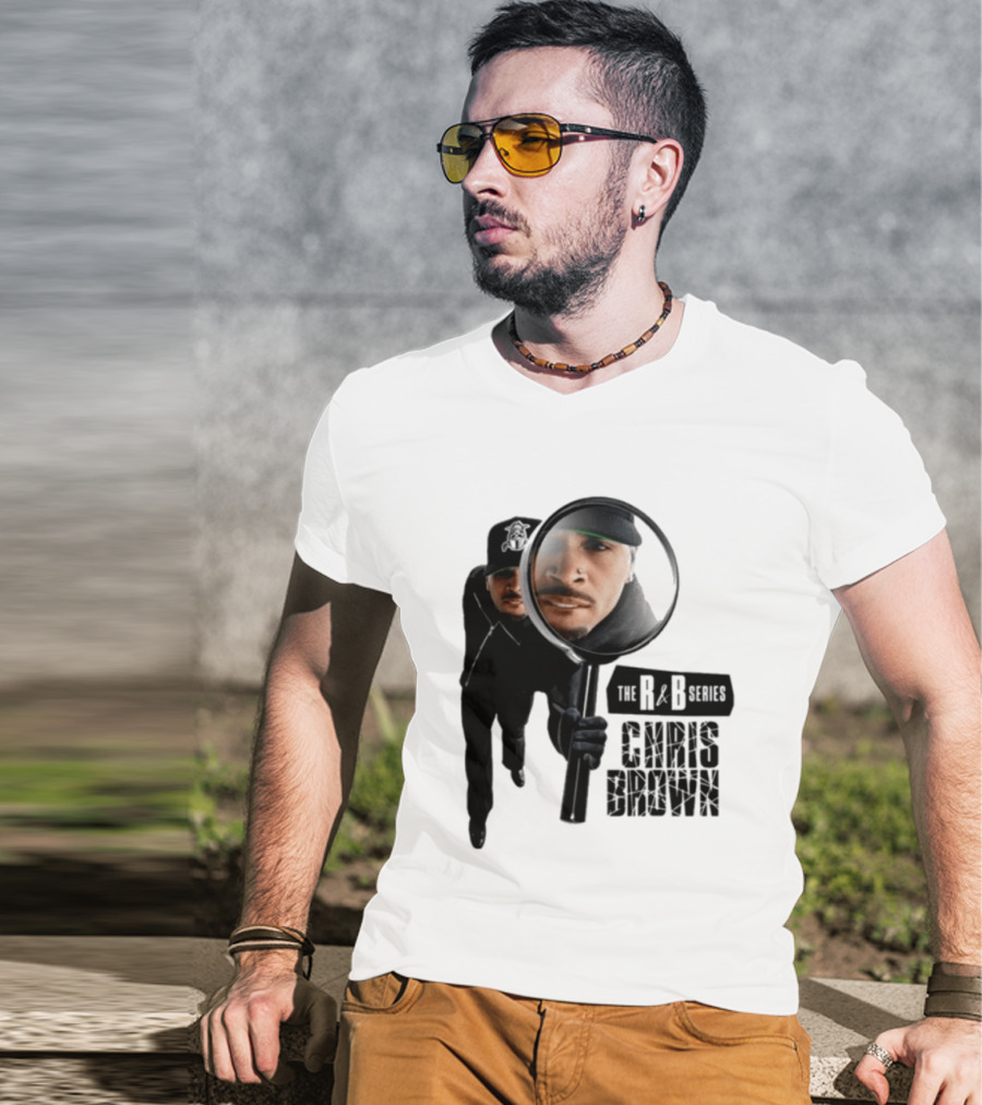 Chris Brown R&B Series Magnified Music Icon Magnifying Glass T-Shirt