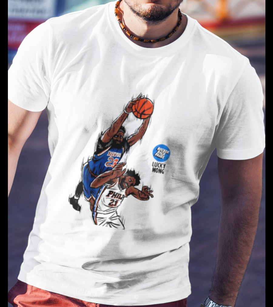 Knicks Vs 76ers Game 4 Iconic Moment Joel Embiid Mitchell Robinson NBA Matchup T-Shirt