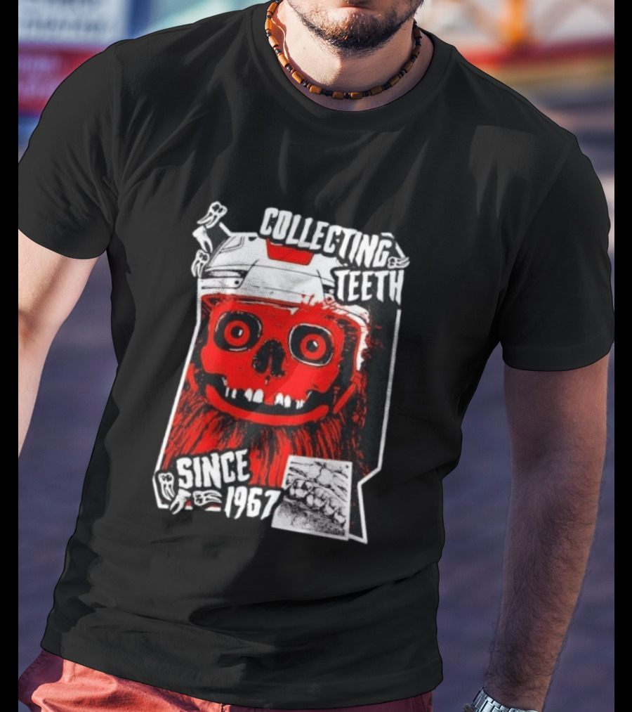Philadelphia Flyers Gritty Collecting Teeth Since 1967 Monster Face Helmet T-Shirt