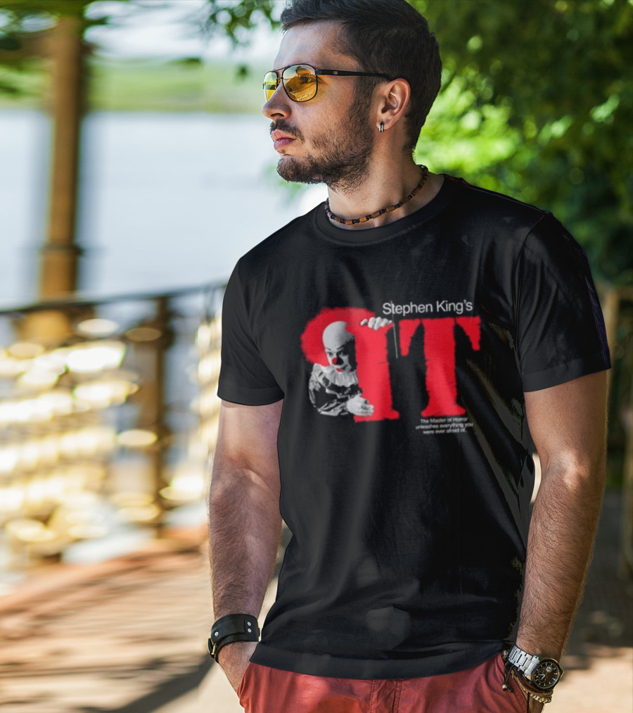 Stephen King's IT Pennywise Is Back T-Shirt