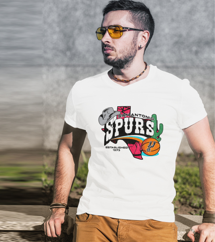 San Antonio Spurs 1973 Cactus Texas Basketball Cowboy Hat T-Shirt