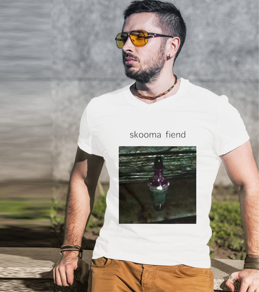 Skooma Fiend Skyrim Potion Character Reference T-Shirt