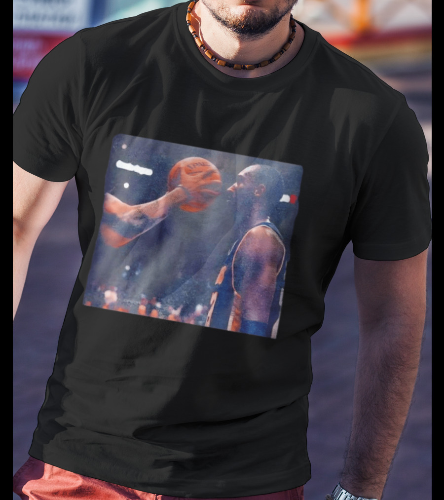 Kobe Bryant Los Angeles Lakers Basketball Legend NBA Iconic Moment T-Shirt