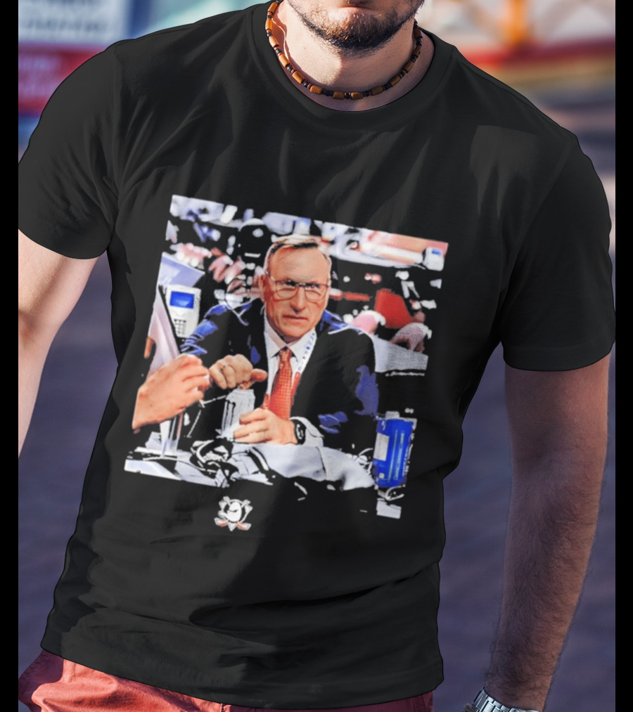 Pat Verbeek Anaheim Ducks General Manager Team Meeting Photo T-Shirt
