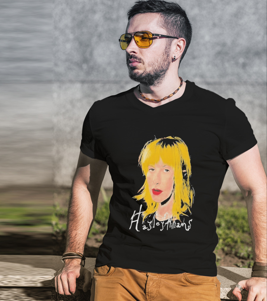 Hayley Williams 2026 Blonde Hair Red Lips T-Shirt