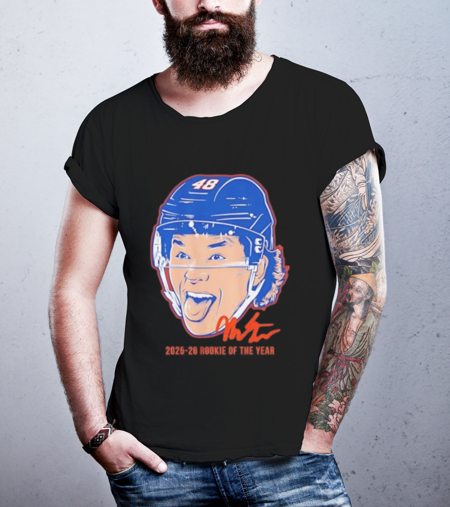 Matthew Schaefer Islanders ROTY 2025 26 Swag Helmet 48 Signature T-Shirt