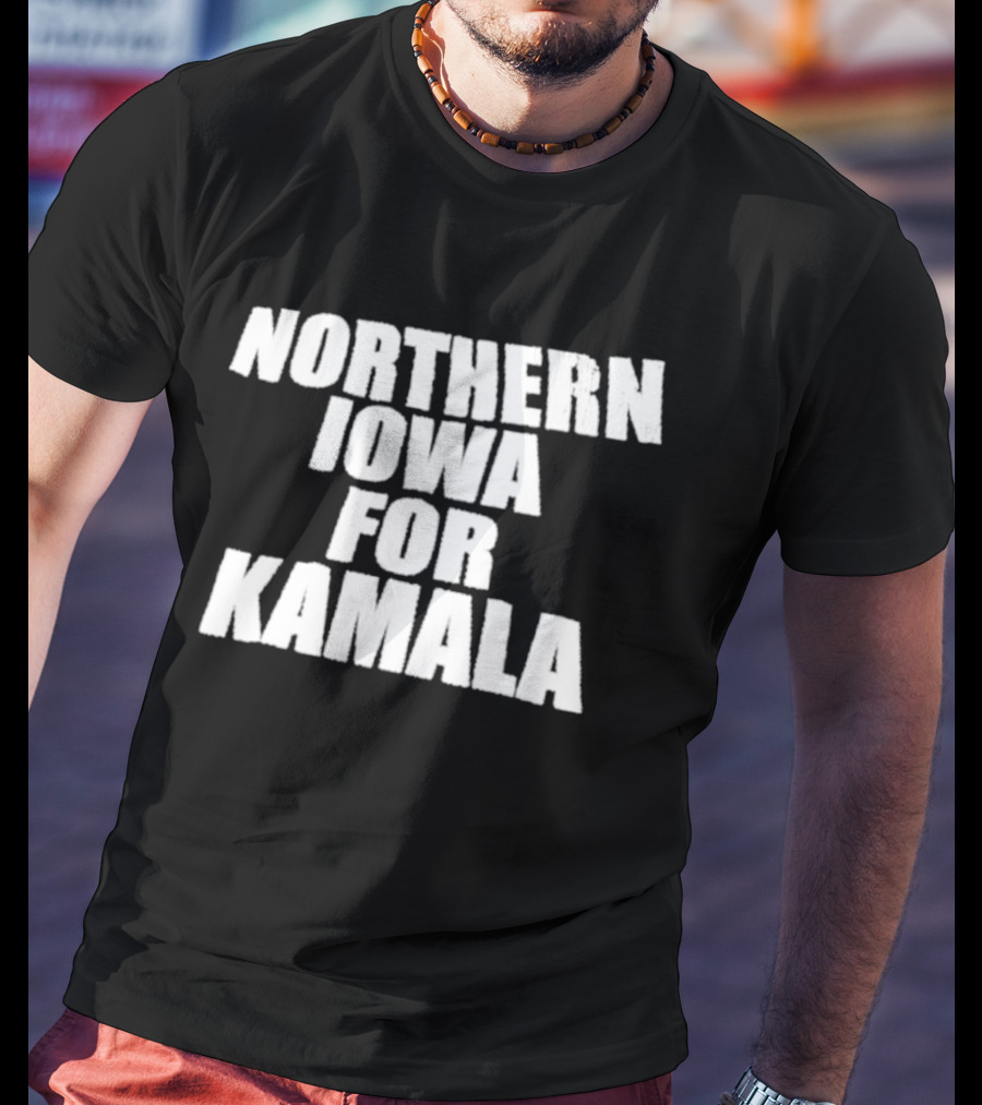 Northern Iowa For Kamala Panthers Supporters T-Shirt