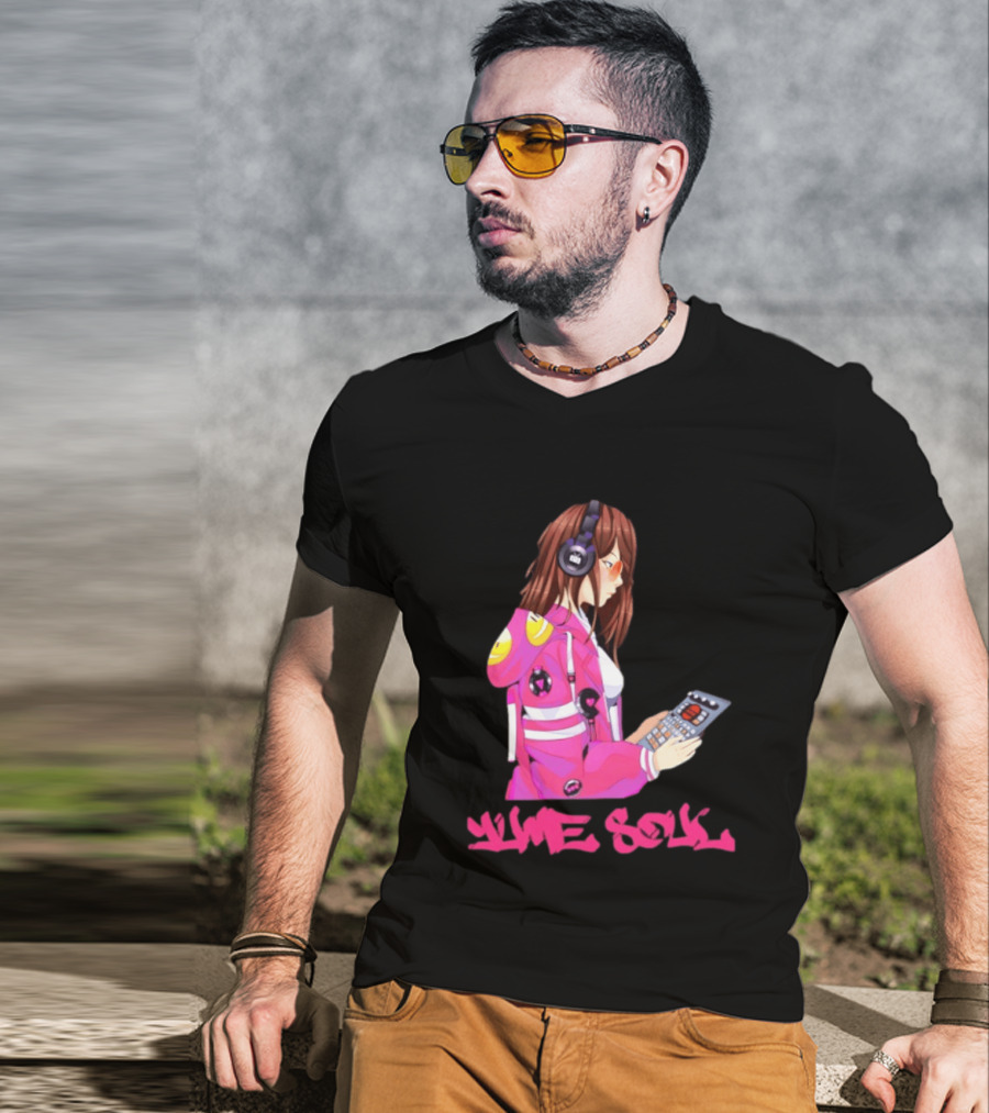 Yume Soul Anime Girl With Headphones And Game Controller T-Shirt