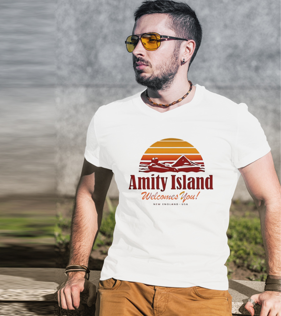 Amity Island Welcomes You New England USA Sunset Scene T-Shirt