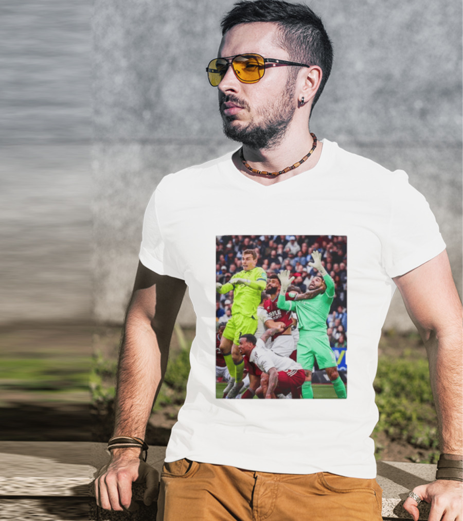 Pablo Fouled David Raya Boyle Sports Sportswear T-Shirt