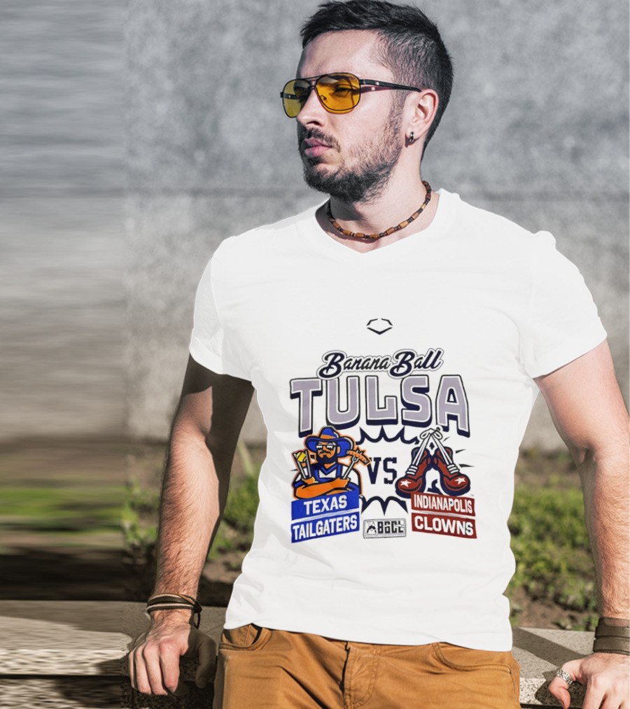 Banana Ball Tulsa Texas Tailgaters Vs Indianapolis Clowns T-Shirt