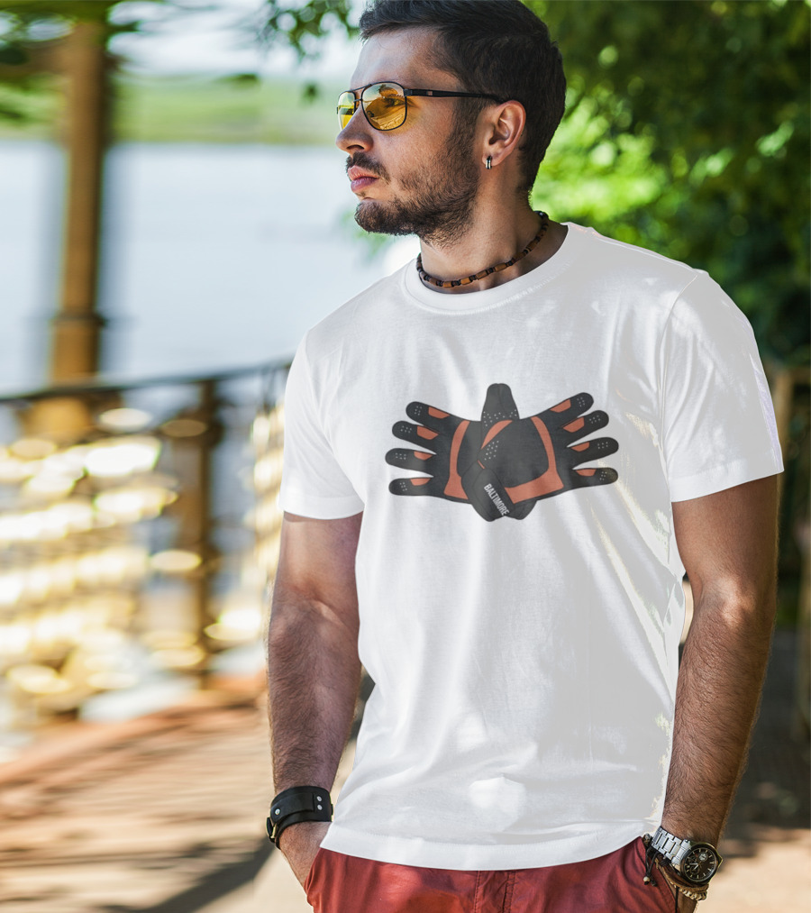 Baltimore Orioles Flapping Wings Baseball Gloves T-Shirt